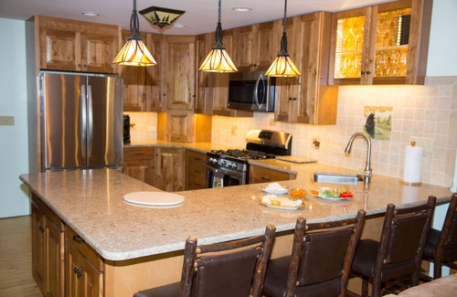 Saranac Lake House | Waterfront year-round lodge surrounded by magnificent lakes and mountains