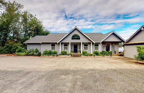 Shelton House | Waterhouse Acres