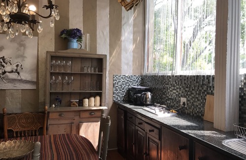 Pretoria Apartment | Waterhouse Guest Lodges 295 Indus Street
