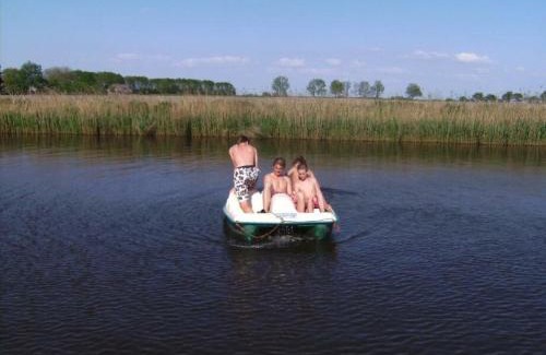 Feerwerd Cabin | Waterhut 1 Aduarderzijl