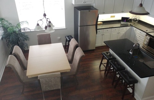 Lake City Condo | Watermans Beachfront Condo Unit 1