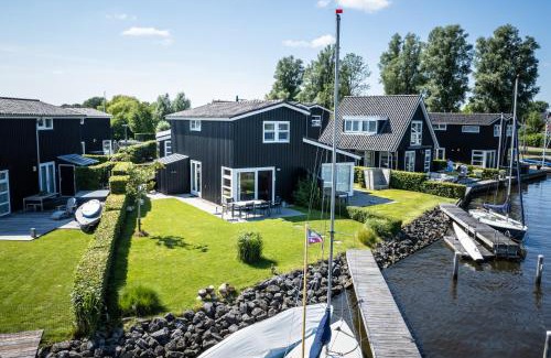 Terherne Resort | Waterpark Oan 'e Poel bij Sneekermeer