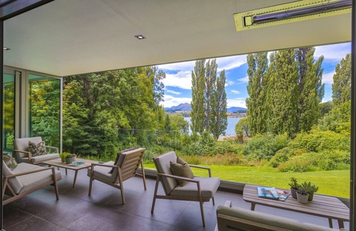 Wanaka House | Waters Edge - Hosted by NZSIR Luxury Rental Homes