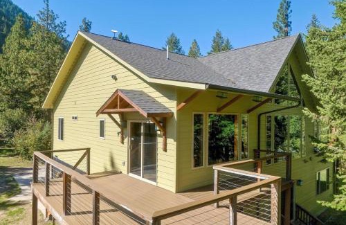 Missoula House | Waters Edge Lodge