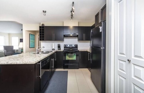 North End Condo | Waterscapes Resort by DKRA