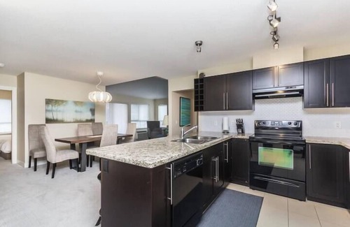 North End Condo | Waterscapes Resort by DKRA