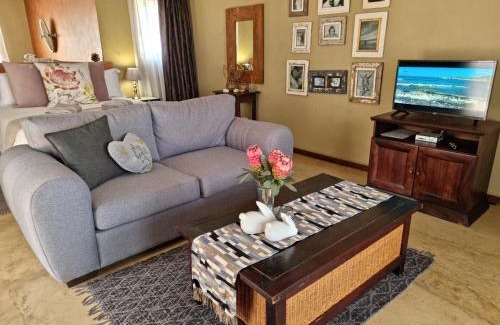 Kosmos House | Watershed Guest House