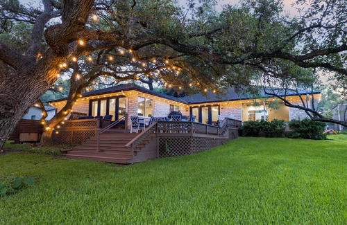 Kingsland House | Waterside Dream - Waterfront Home on Lake LBJ