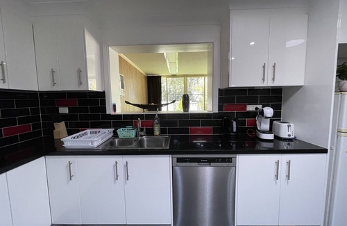 Central Coast House | Waterside Holiday House