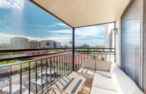 Palma del Mar Hotel | Waterside Palm Paradise
