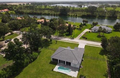 Groveland House | Waterski and More