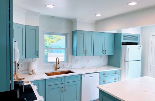 Point Judith House | Waterview! Charming Updated Pt. Judith Beach Home