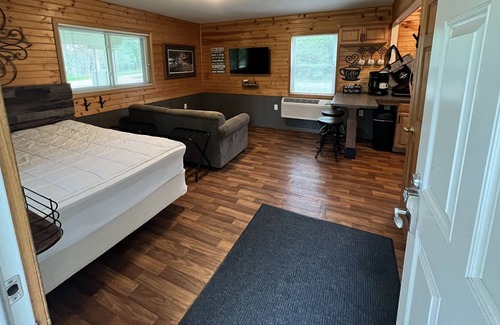 Trempealeau Apartment | Waterview Cottage 1 on Lake Road