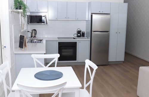 The Entrance Apartment | Waterviews on Marine - Apartment 3