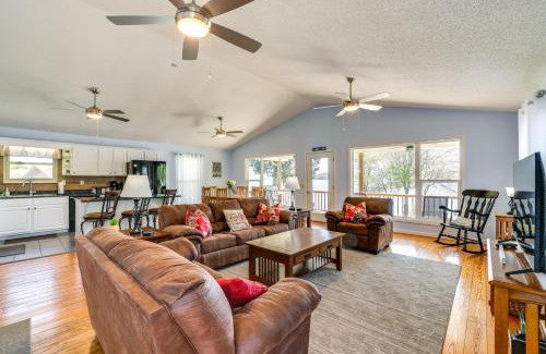 Spring City House | Watts Bar Lake Escape Private Boat Dock and Ramp!