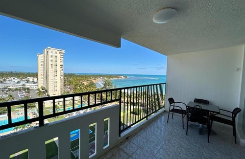 Solimar Apartment | Wave