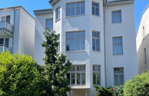 Warnemuende Apartment | Wave sound, fabulous live near the sea - House Sterntaler