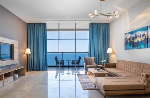 Umluj Hotel | Waves Hotel