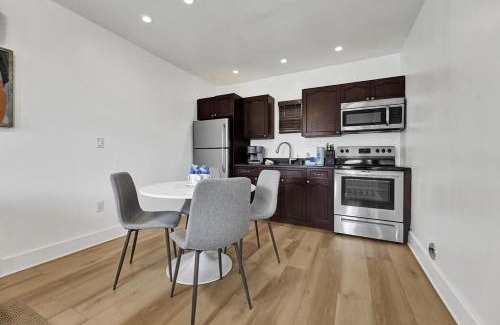 North Beach Apartment | Waves On Walnut # 2-beach Access