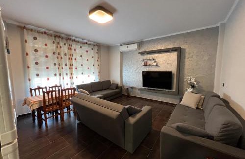 Durres Apartment | Waveside Apartment Getaway
