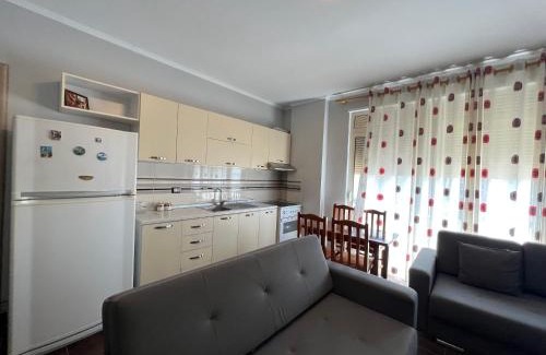 Durres Apartment | Waveside Apartment Getaway