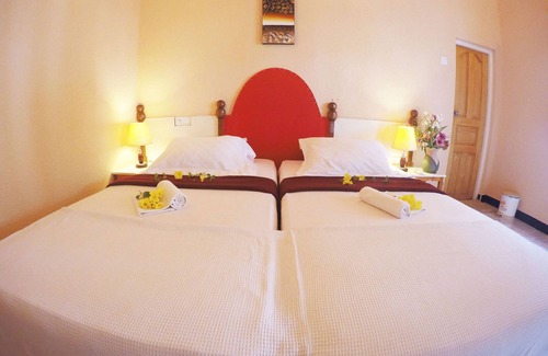 Himmafushi House | Wavoe Inn Guest House, Pearl Of Kaafu Atoll