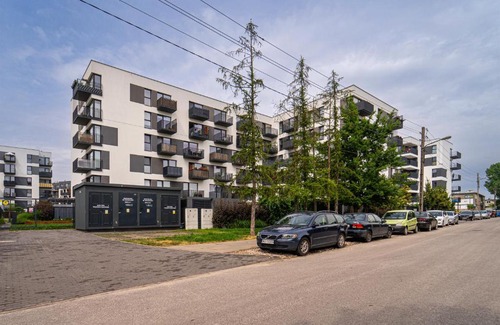 Wawer Apartment | Wawer Studio - Terrace, Workspace - by Rentujemy