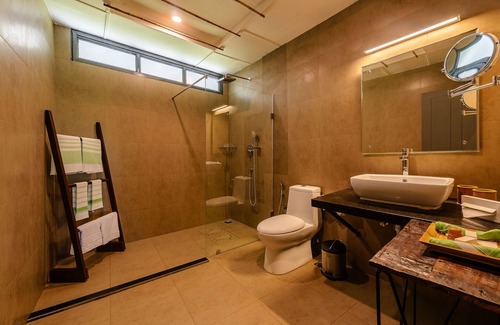 Lakkidi Hotel | Wayanad Wild Rainforest lodge by CGH Earth
