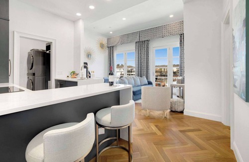 Fayetteville Apartment | Wayfinder | On Dickson Street | Unmatched Views!