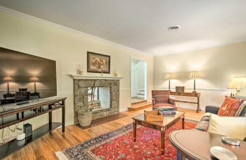 Wayne House | Wayne Home with Spacious Yard about 20 Mi to Philly!