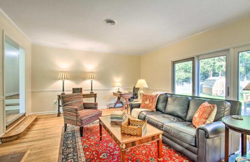 Wayne House | Wayne Home with Spacious Yard about 20 Mi to Philly!