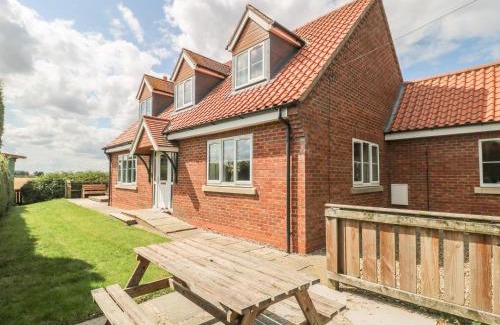 Pocklington House | Wayside Cottage
