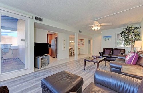 Longboat Key Condo | We Are Open! No damage to our Beautiful Beachfront Condo on Gulf of Mexico
