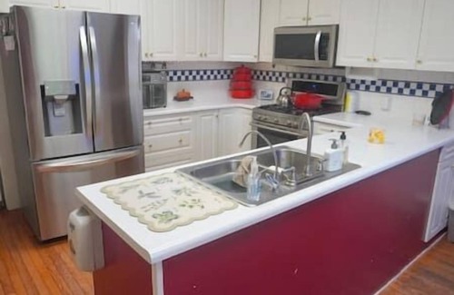 Point Pleasant House | We are walking distance to Mothman Statue and Mothman Museum.