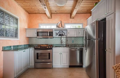Port Lavaca House | We Dig It at Magnolia Beach Texas