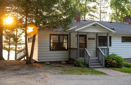 Hackensack House | Webb Lake, Hackensack, Northern MN - 3 Bedroom, Sleeps 8 - Cabin #7 Blue Water