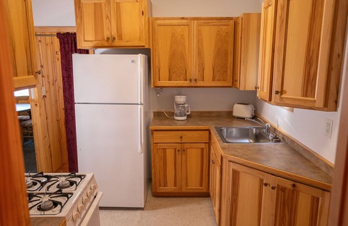 Hackensack Cabin | Webb Lake, Hackensack, Northern MN - 3 Bedroom, Sleeps 6 - Cabin #1 Blue Water