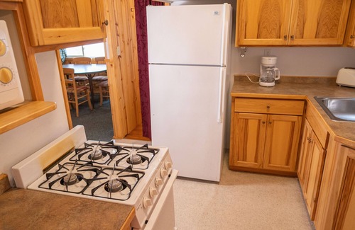 Hackensack Cabin | Webb Lake, Hackensack, Northern MN - 3 Bedroom, Sleeps 6 - Cabin #1 Blue Water