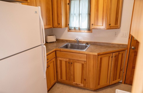 Hackensack Cabin | Webb Lake, Hackensack, Northern MN - 3 Bedroom, Sleeps 6 - Cabin #1 Blue Water