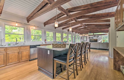 Webster House | Webster Home w/Golf Simulator on 2 Acres!