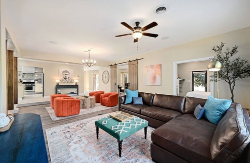 Austin House | Wedding Guest Haven-Close to Venues and Breweries!
