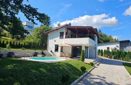 Sarajevo House | Weekend Poolhouse Sarajevo
