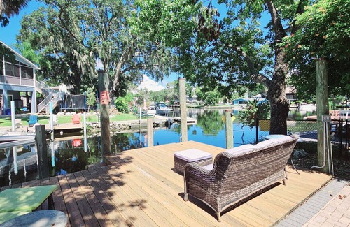 Weeki Wachee Gardens House | Weeki River Lodge Star5Vacations
