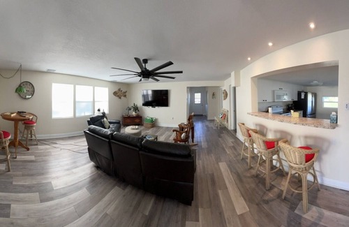 Weeki Wachee Gardens House | Weeki Wachee Overflow House