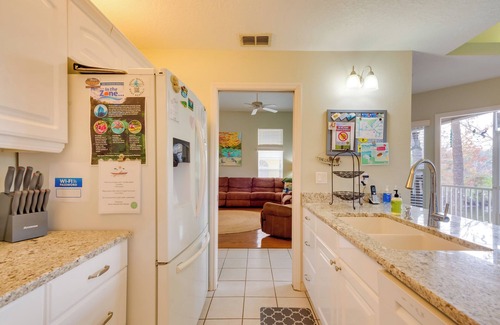 Weeki Wachee Gardens House | Weeki Wachee River Home on Main River by Park!