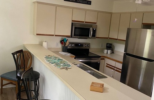 Weeki Wachee Gardens House | Weeki Wachee river ! REAL FLORIDA! Read OUR 5 STAR REVIEWS