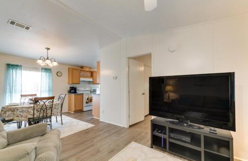 Brooksville House | Weeki Wachee Vacation Rental about 13 Mi to the Ocean!
