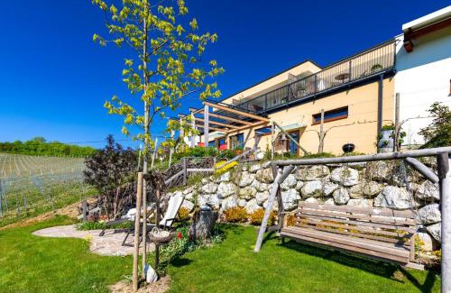 Ehrenhausen an der Weinstraße Bed & Breakfast | Weingut und Gästezimmer Perner