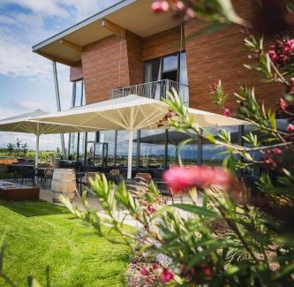 Mainz-Bingen Hotel | Weinzuhause Hotel-Restaurant-Vinothek