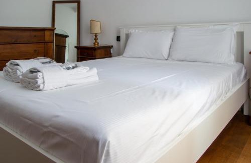 Montegrotto Terme Apartment | Welc-ōM Montegrotto Terrace View